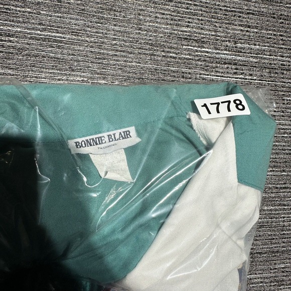 Vintage Bonnie Blair Women's Embroidered Light Button-Down Shirt Jacket Size L - Picture 16 of 16